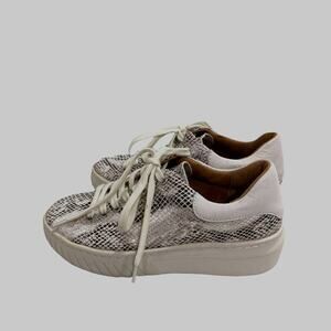 Sofft Women's Parkyn Platform Size 6